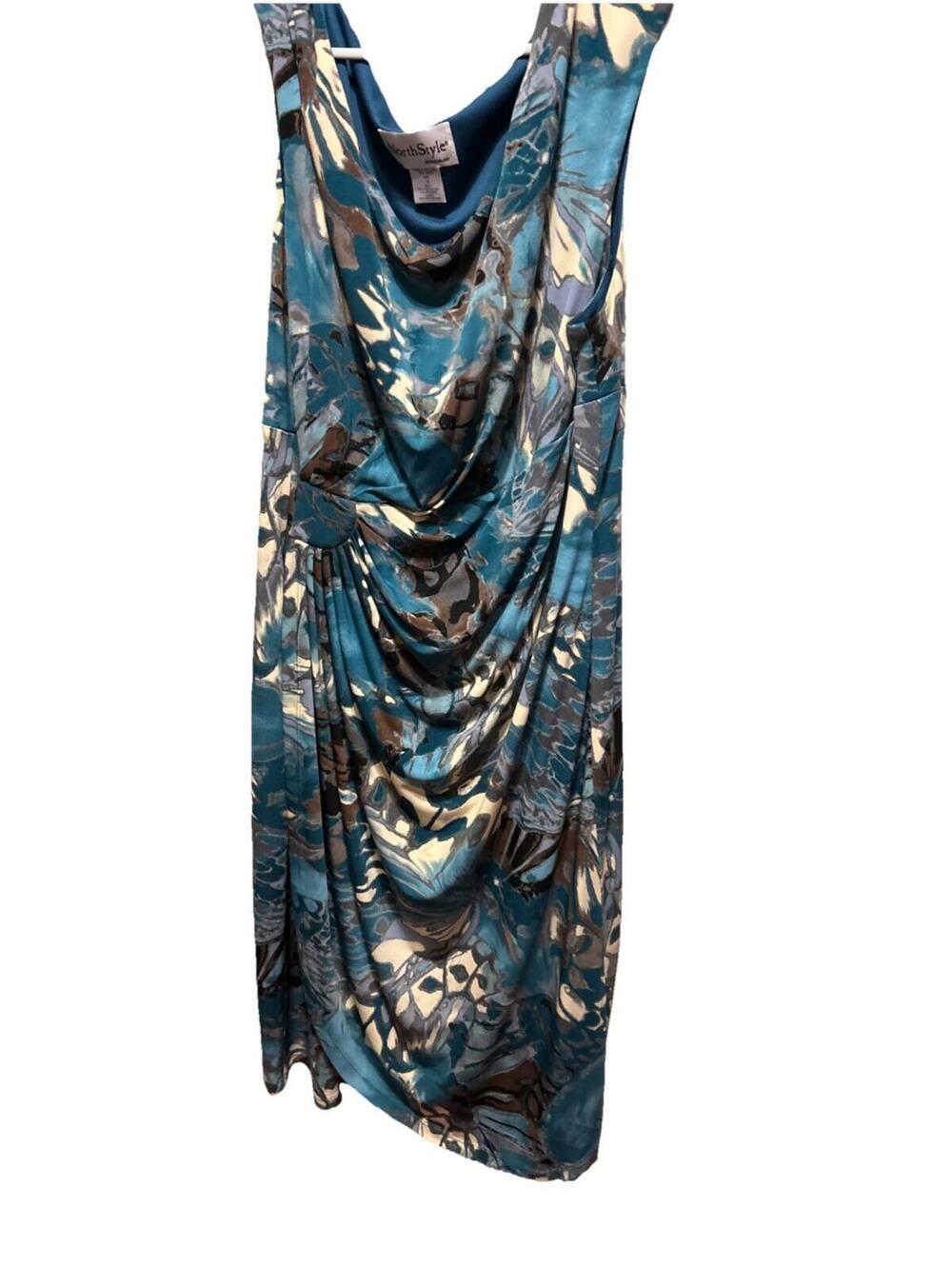 North Style Women’s Sleeveless Dress Wrap Ruche Size 18.  Multicolor